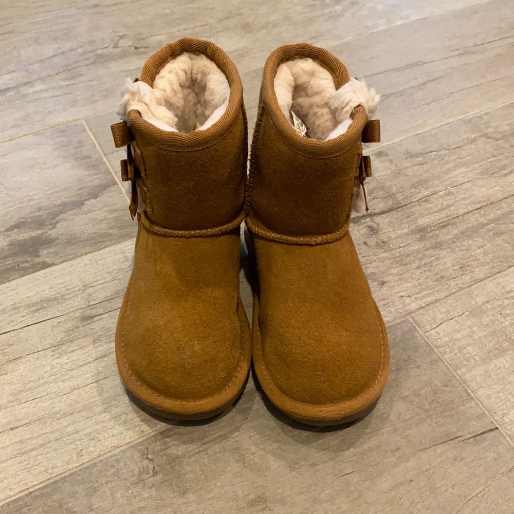 Koolaburra by Ugg boots